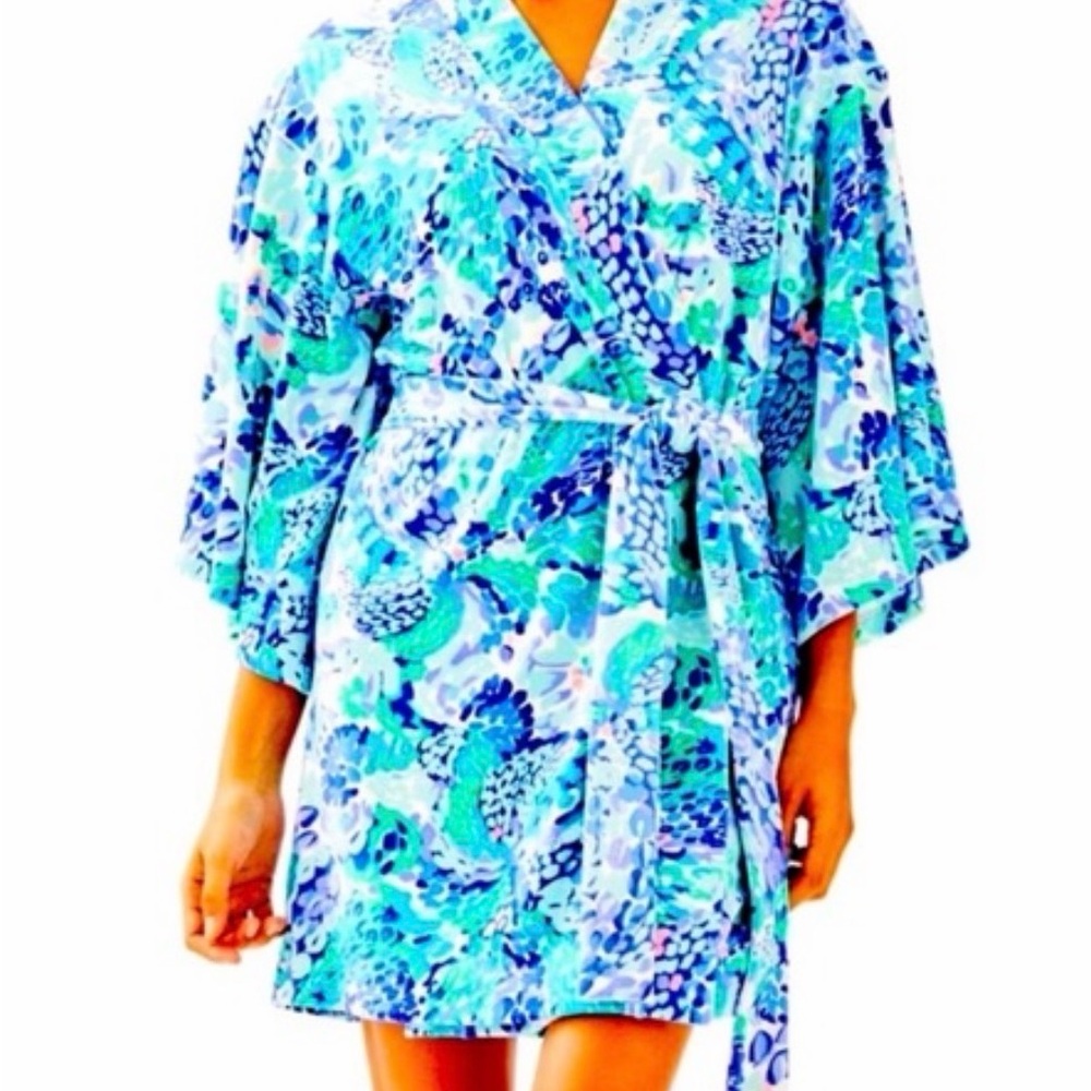 Lilly Pulitzer Blue and Green Floral Bathrobe